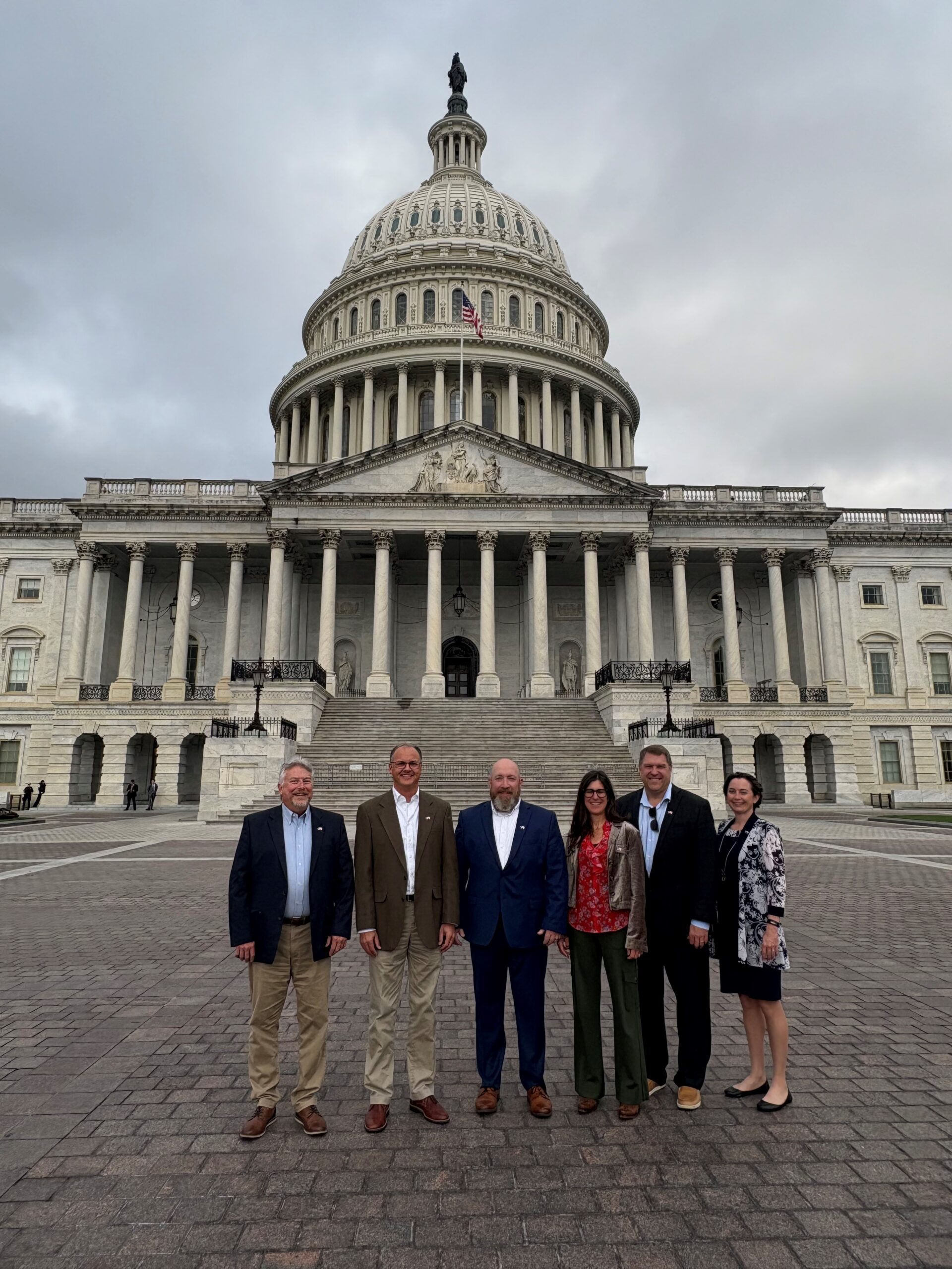 Swine veterinarians lobby on Capitol Hill.