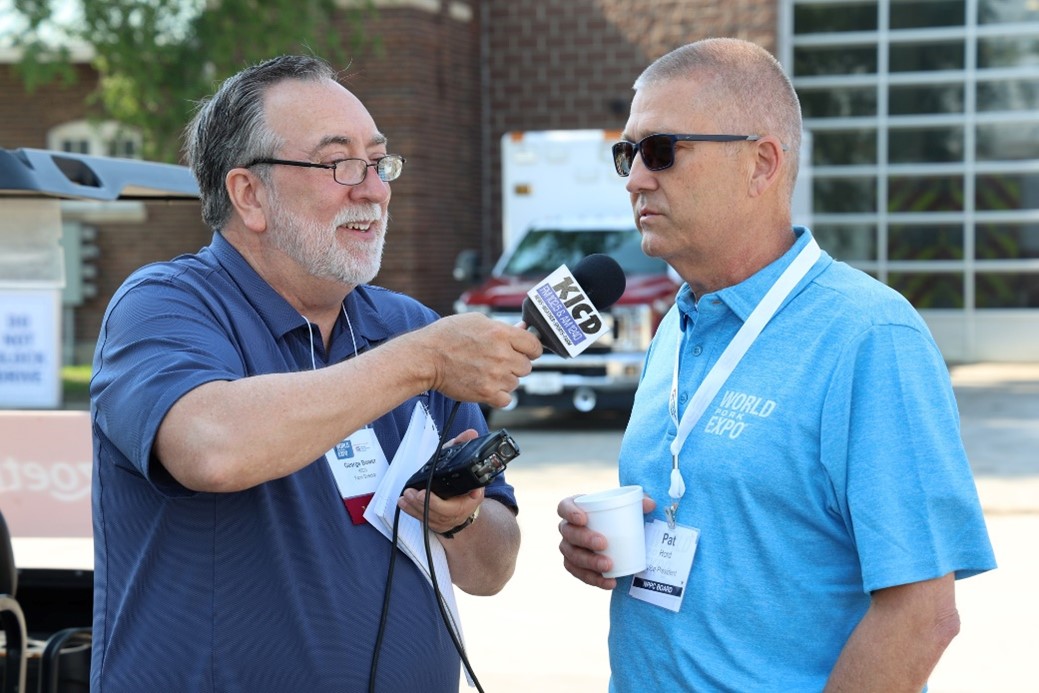 NPPC Vice President and Ohio pork producer Pat Hord conducts a media interview with KICD-FM radio.