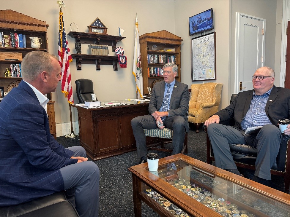 Illinois pork producer Chad Leman and Minnesota producer and NPPC board member John Anderson meet with Rep. Darin LaHood (R-IL).